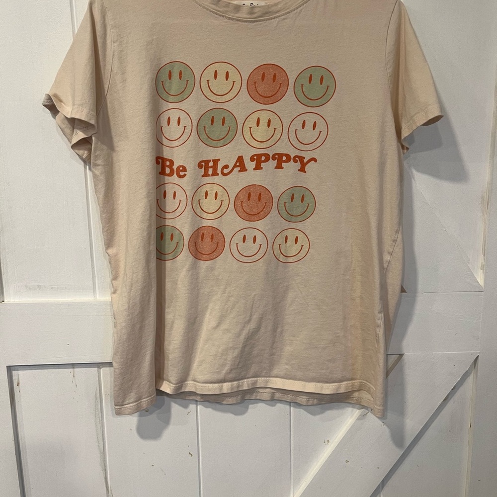 Tres Bien Beige 'Be Happy' Tee